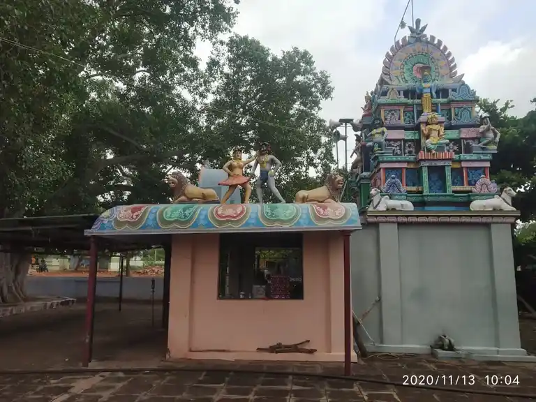 Arulmigu Bhagavathiyamman Temple, Chettiyarpatti - 621306 Arulmigu Bhagavathiyamman Temple, Chettiyarpatti - 621306, Thiruchirappalli - Ancient Temple Architecture and History Image 3