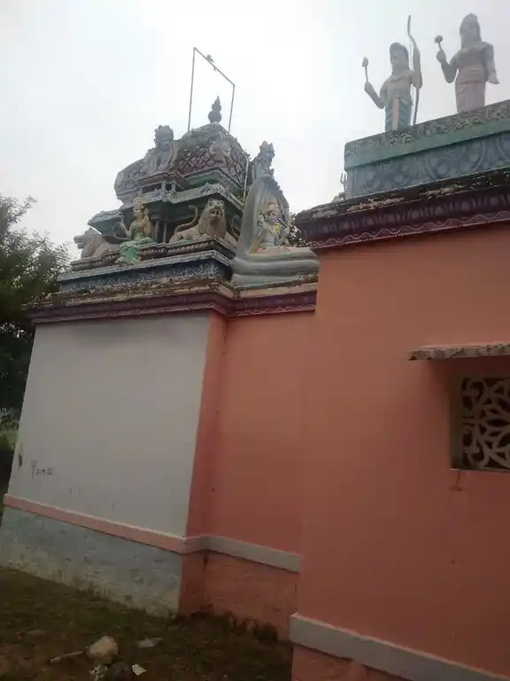 Arulmigu Bhagavathiyamman Temple, Madhukaranpatti - 621305 Arulmigu Bhagavathiyamman Temple, Madhukaranpatti - 621305, Thiruchirappalli - Ancient Temple Architecture and History Image 2