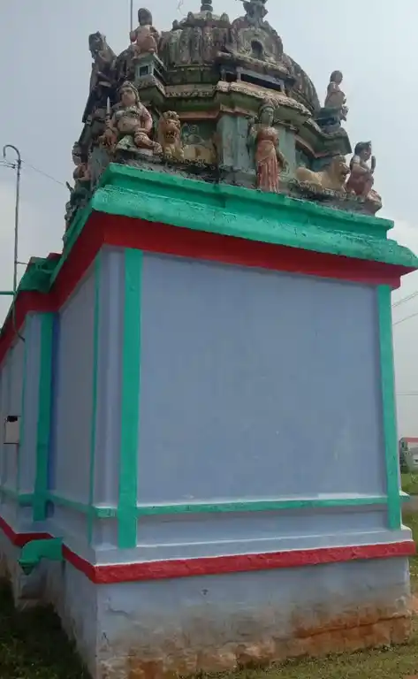 Arulmigu Bhahavathiamman Temple, Kombaipatti - 624304 அருள்மிகு பகவதியம்மன் கோயில், Kombaipatti - 624304, Dindigul - Ancient Temple Architecture and History Image 2