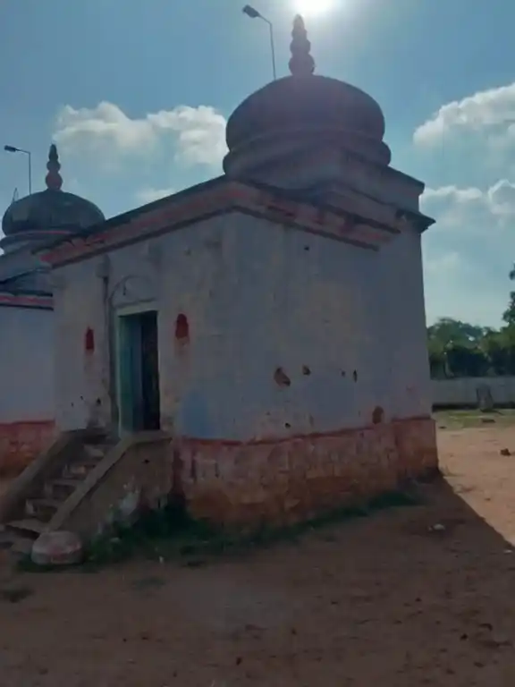 Arulmigu Bhahavathiamman Temple, Senkuruchi - 624306