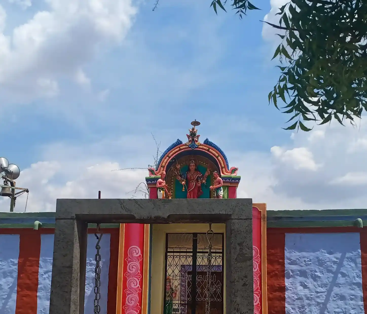 Arulmigu Bhatrakaliamman Temple, Pungamuthur - 624617 அருள்மிகு பத்ரகாளியம்மன் திருக்கோயில், Pungamuthur - 624617, Dindigul - Ancient Temple Architecture and History Image 3