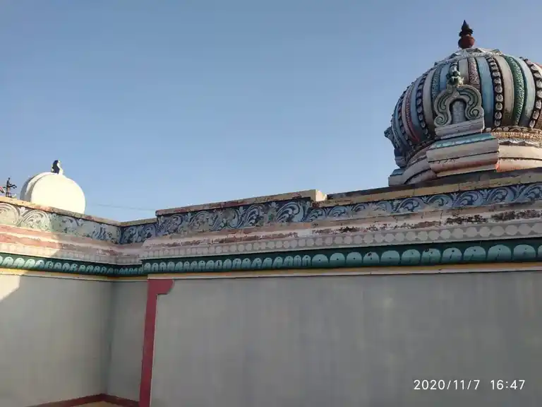 Arulmigu Bhavathiyamman Temple, Vengaikurichi - 621306 Arulmigu Bhavathiyamman Temple, Vengaikurichi - 621306, Thiruchirappalli - Ancient Temple Architecture and History Image 2