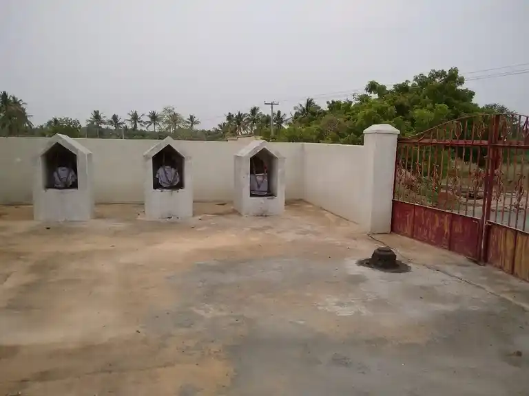 Arulmigu Bhomiamman Temple, R. Vellodu - 624620 அருள்மிகு பூமியம்மன் திருக்கோயில், R. Vellodu - 624620, Dindigul - Ancient Temple Architecture and History Image 7