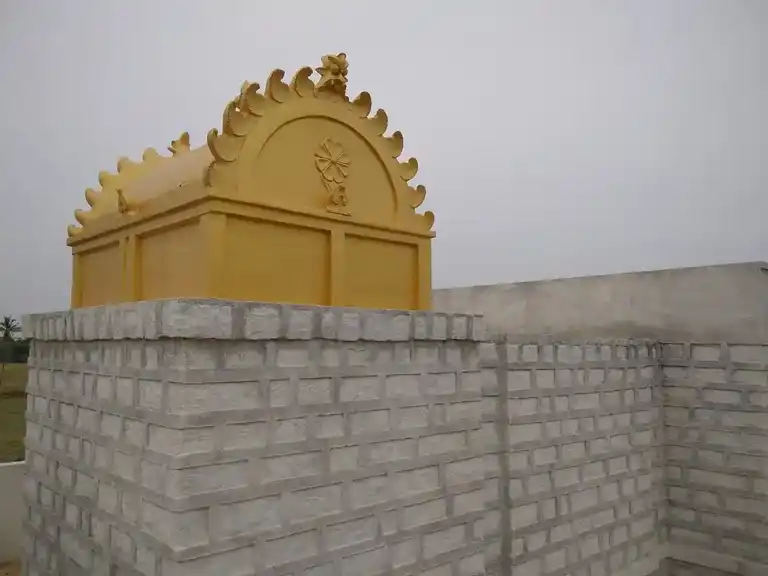 Arulmigu Bhomiamman Temple, R. Vellodu - 624620 அருள்மிகு பூமியம்மன் திருக்கோயில், R. Vellodu - 624620, Dindigul - Ancient Temple Architecture and History Image 8