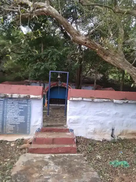 Arulmigu Bhondhikarattu Kannimaar Temple, Sullerumbu - 624710 Arulmigu Bhondhikarattu Kannimaar Temple, Sullerumbu - 624710, Dindigul - Ancient Temple Architecture and History Image 9