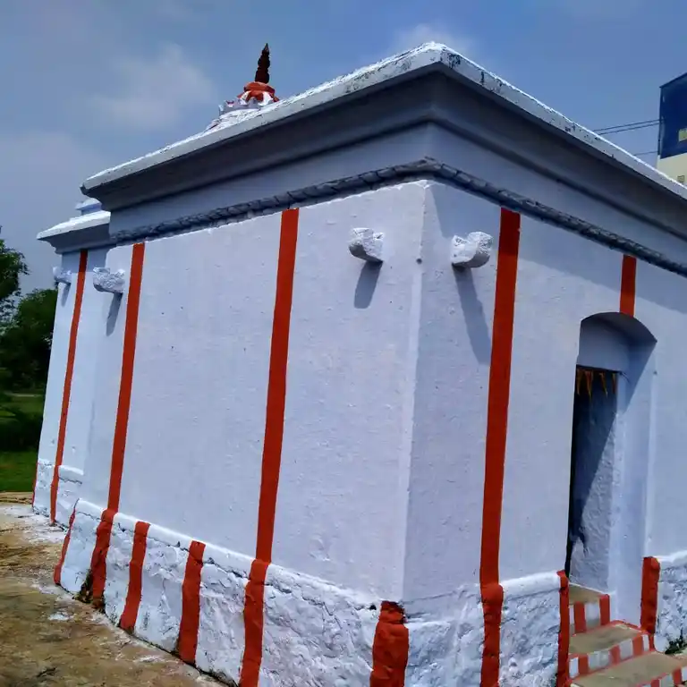 Arulmigu Bhuvaneshwarar Temple, Puliyampatti - 624617
