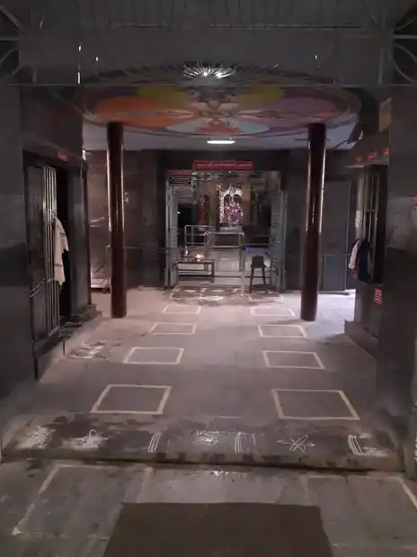 Arulmigu Bhuvaneswari Amman Temple, K.K.Nagar, Chennai - 600078 அருள்மிகு புவனேஸ்வரி அம்மன் திருக்கோயில், கே.கே.நகர், சென்னை - 600078, Chennai - Ancient Temple Architecture and History Image 2