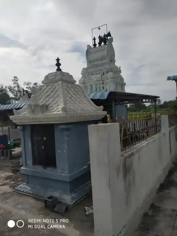 Arulmigu Bodi Basuveswarar Temple, Kookutamaruthahalli - 636810 அருள்மிகு போடி பசுவேஸ்வரசாமி திருக்கோயில், Kookutamaruthahalli - 636810, Dharmapuri - Ancient Temple Architecture and History Image 3