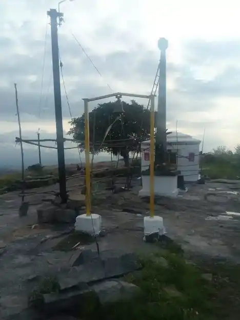 Arulmigu Bolumalai Dhimmarayaswamy Temple, Bolumalai, Moramadugu - 635122 அருள்மிகு போளுமலை திம்மராயசுவாமி திருக்கோயில், போளுமலை - 635122, Krishnagiri - Ancient Temple Architecture and History Image 5