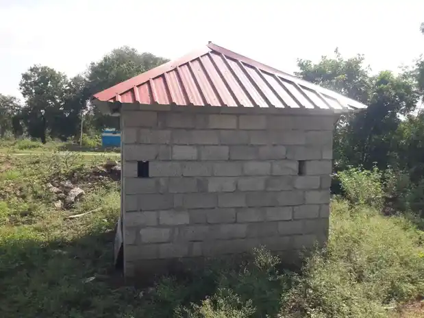 Arulmigu Bommarayar Temple, Koolanaikenpatti - 642107 அருள்மிகு பொம்மராயர் திருக்கோயில், குழநாயக்கன்பட்டி - 642107, Coimbatore - Ancient Temple Architecture and History Image 3