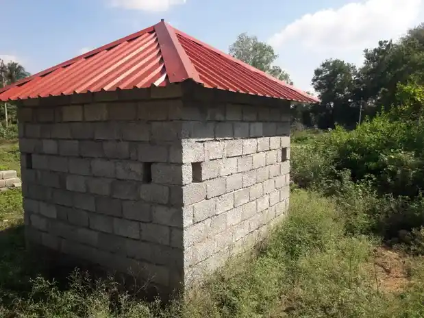 Arulmigu Bommarayar Temple, Koolanaikenpatti - 642107 அருள்மிகு பொம்மராயர் திருக்கோயில், குழநாயக்கன்பட்டி - 642107, Coimbatore - Ancient Temple Architecture and History Image 4