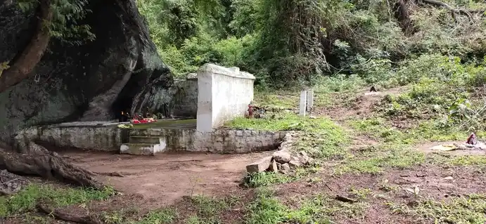 Arulmigu Bommathamman Temple, Narasipuram - 641109 அருள்மிகு பொம்மத்தம்மன் திருக்கோயில், நரசிபுரம் - 641109, Coimbatore - Ancient Temple Architecture and History Image 3