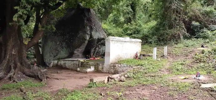 Arulmigu Bommathamman Temple, Narasipuram - 641109 அருள்மிகு பொம்மத்தம்மன் திருக்கோயில், நரசிபுரம் - 641109, Coimbatore - Ancient Temple Architecture and History Image 5