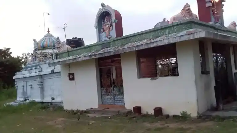 Arulmigu Boothakurichi Pidari Temple, Oonaiyur - 621305 Arulmigu Boothakurichi Pidari Temple,  - 621305, Thiruchirappalli - Ancient Temple Architecture and History Image 2