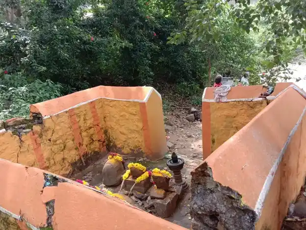 Arulmigu Boothamuttra Sastha Temple, Boothamutram, Muttaikkadu - 629161 Temple