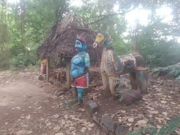 Arulmigu Boothanachiyamman Temple, Ekkarai Kosukurichi, Ekkarai Kosukurichi - 621311 Arulmigu Boothanachiyamman Temple, Ekkarai Kosukurichi, Ekkarai Kosukurichi - 621311, Thiruchirappalli - Ancient Temple Architecture and History Image 2