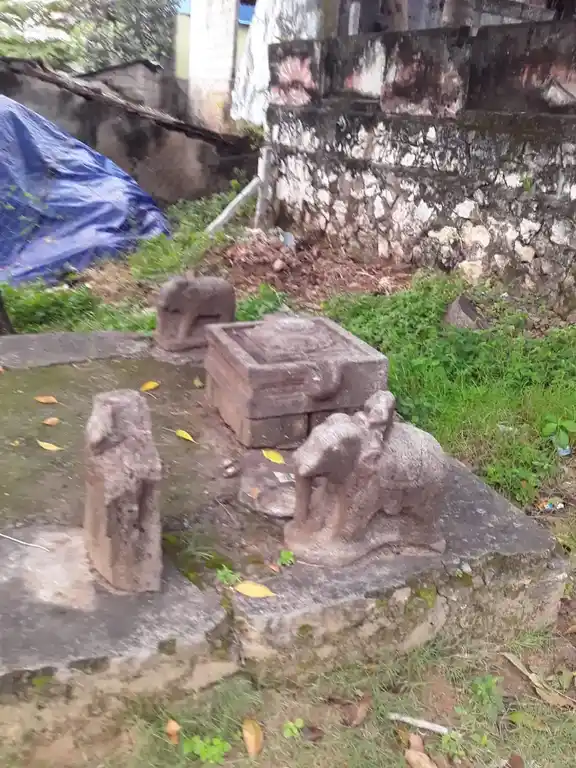 Arulmigu Boothathan Temple, Kadukkarai - 629851 Arulmigu Boothathan Temple, கடுக்கரை - 629851, Kanyakumari - Ancient Temple Architecture and History Image 2