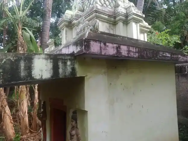 Arulmigu Brahmarakshasa Perumal Temple, Perampalam, Suchindrum - 629704 Arulmigu Brahmarakshasa Perumal Temple, Perampalam, Suchindrum - 629704, Kanyakumari - Ancient Temple Architecture and History Image 3