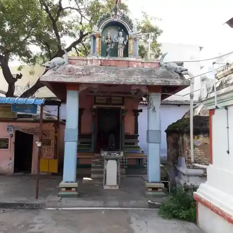 Arulmigu Bramarayaswamy Temple, New Aathupalam, Dharapuram - 638656 அருள்மிகு பிரம்மராயசாமி திருக்கோயில், New Aathupalam, Dharapuram - 638656, Tiruppur - Ancient Temple Architecture and History Image 4