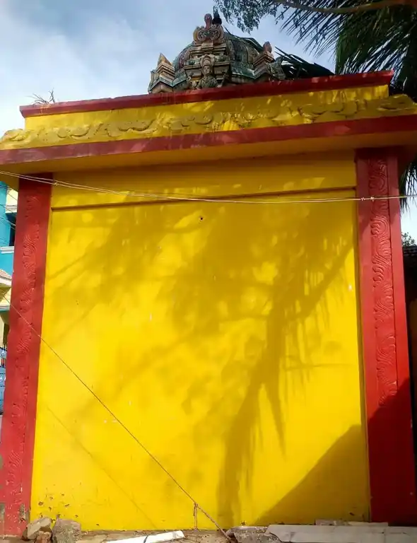 Arulmigu Brammasakthi (A) Karkuvalaiayyan Temple, Arumuganeri - 628202 அருள்மிகு பிரம்மசக்தி என்ற கற்குவாலைய்யன் திருக்கோயில், Arumuganeri - 628202, Thoothukudi - Ancient Temple Architecture and History Image 6