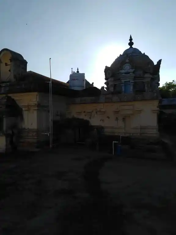 Arulmigu Brammpureesvar Temple, Abiramapuram - 609204 அருள்மிகு பிரம்மபுரீஸ்வரசுவாமி திருக்கோயில், Abiramapuram - 609204, Thanjavur - Ancient Temple Architecture and History Image 6