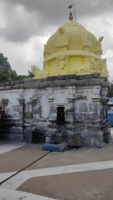 Arulmigu Buvaneswarar Temple, Vikkiravandi - 605652 அருள்மிகு புவனேஸ்வரர் திருக்கோயில், விக்கிரவாண்டி - 605652, Viluppuram - Ancient Temple Architecture and History Image 3