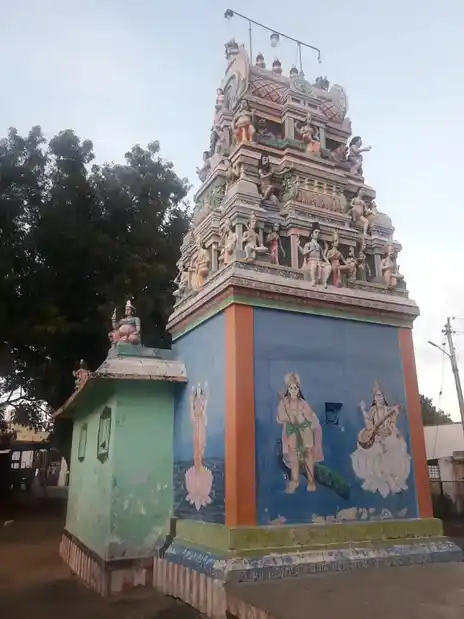 Arulmigu Cellandiamman Temple, Manuthu - 625527 அருள்மிகு செல்லாண்டியம்மன் திருக்கோயில், Manuthu - 625527, Madurai - Ancient Temple Architecture and History Image 4