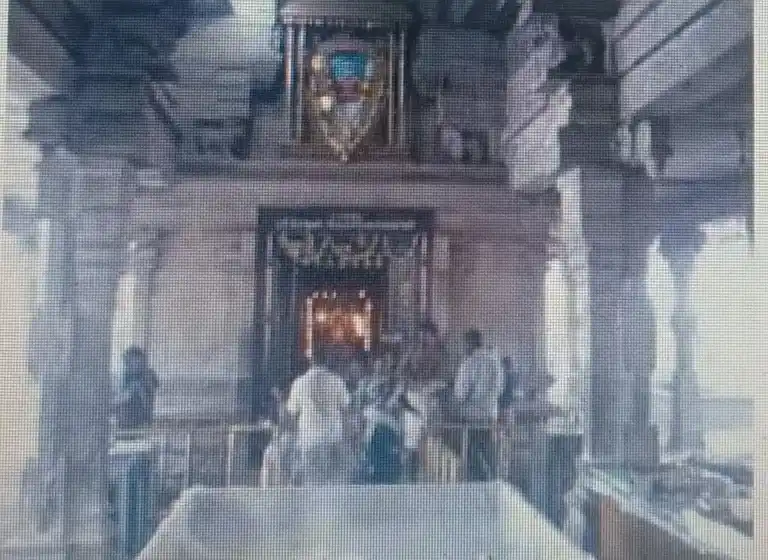 Arulmigu Chairman Arunachaleswarar Temple, Near Thamira Barani, Eral - 628801 அருள்மிகு சேர்மன் அருணாச்சலேஸ்வரர் திருக்கோயில், Near Thamira Barani, Eral - 628801, Thoothukudi - Ancient Temple Architecture and History Image 3