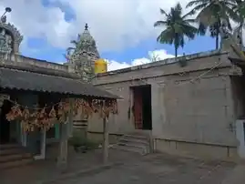 Arulmigu Chakkarathalvaar Temple, Sendarappatti - 636110 அருள்மிகு சக்கரத்தாழ்வார் திருக்கோயில், Sendarappatti - 636110, Salem - Ancient Temple Architecture and History Image 3