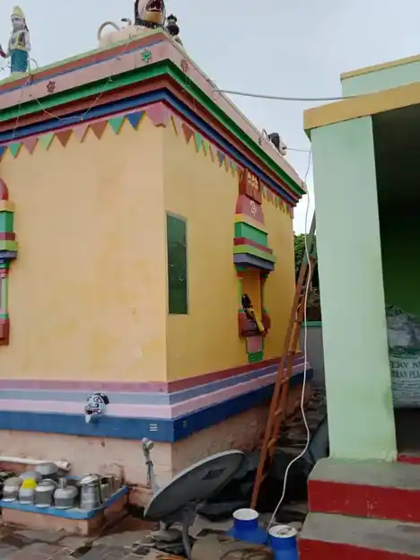 Arulmigu Chamunidamman Temple, Begarahalli - 635111 அருள்மிகு சாமுண்டியம்மன் திருக்கோயில், Begarahalli - 635111, Dharmapuri - Ancient Temple Architecture and History Image 5