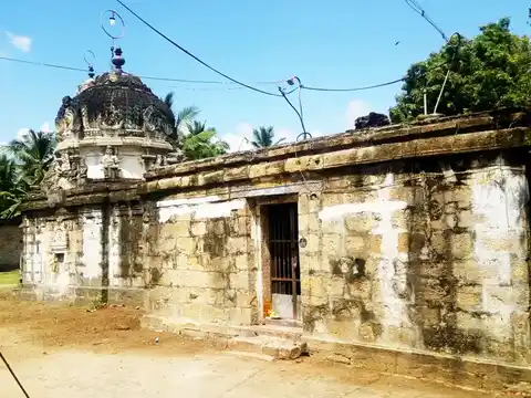Arulmigu Chandrasekara Samy Temple, V.Pudhupakkam - 605502 அருள்மிகு சந்திரசேகரசுவாமி திருக்கோயில், வி.புதுப்பாக்கம் - 605502, Viluppuram - Ancient Temple Architecture and History Image 3