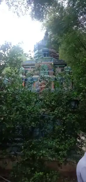Arulmigu Chandrasekarar Vagaiyara Temple, Alavanthipuram - 612301 அருள்மிகு சந்திரசேகரசுவாமி, அய்யனார் மற்றும் காலிங்கநர்த்தன சுவாமி திருக்கோயில், Alavanthipuram - 612301, Thanjavur - Ancient Temple Architecture and History Image 5