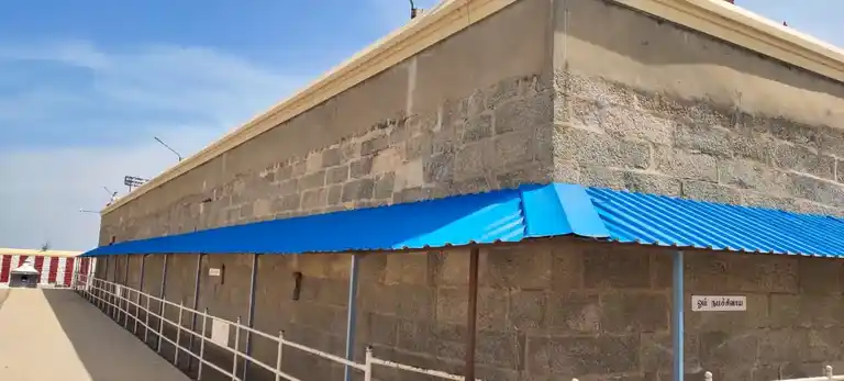 Arulmigu Chanthira Choodeswarar Temple, Hill Station, Chennathur - 635109 அருள்மிகு சந்திரசூடேஸ்வரர் திருக்கோயில், மலைக்கோவில், சென்னத்தூர் - 635109, Krishnagiri - Ancient Temple Architecture and History Image 2