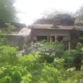 Arulmigu Chathiram Pillaiyar Temple, Ayippatti, Karambakudi Taluk - 622301 அருள்மிகு சத்திரம் பிள்ளையார் திருக்கோயில், ஆயிப்பட்டி, கறம்பக்குடி வட்டம் - 622301, Pudukkottai - Ancient Temple Architecture and History Image 2