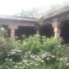 Arulmigu Chathiram Pillaiyar Temple, Ayippatti, Karambakudi Taluk - 622301 அருள்மிகு சத்திரம் பிள்ளையார் திருக்கோயில், ஆயிப்பட்டி, கறம்பக்குடி வட்டம் - 622301, Pudukkottai - Ancient Temple Architecture and History Image 5