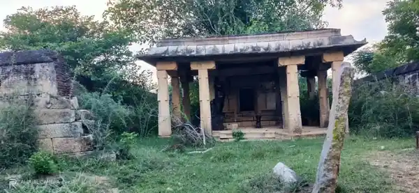 Arulmigu Chathiram Pillaiyar Temple, Kannanur - 622409 அருள்மிகு சத்திரம் பிள்ளையார் திருக்கோயில், கண்ணணூர் - 622409, Pudukkottai - Ancient Temple Architecture and History Image 6