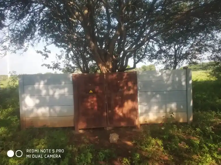 Arulmigu Chathirapatti Malaikovil, Chitrapatty - 624620 அருள்மிகு சத்திரபட்டி மாலைக்கோயில்-ஆலம்பாடி, வேடசந்தூர், திண்டுக்கல். கோயில், சத்திரபட்டி - 624620, Dindigul - Ancient Temple Architecture and History Image 2