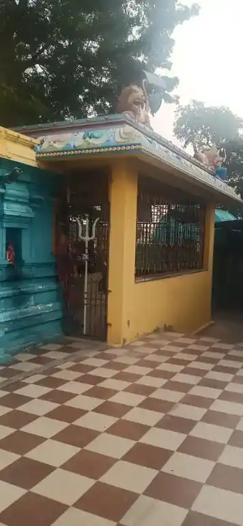 Arulmigu Chella Puriyamman Temple, Odukathur - 632001 அருள்மிகு செல்லாபுரியம்மன் திருக்கோயில், ஒடுகத்தூர் - 632001, Vellore - Ancient Temple Architecture and History Image 3