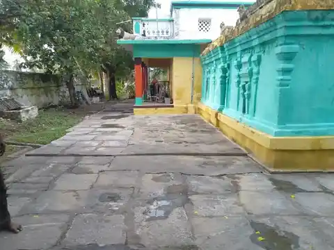 Arulmigu Chellandiamman Temple, Alukuli, Gobichettaipalayam - 638453 அருள்மிகு செல்லாண்டியம்மன் திருக்கோயில், அலுகுலி, கோபிச்செட்டிபாளையம் - 638453, Erode - Ancient Temple Architecture and History Image 4