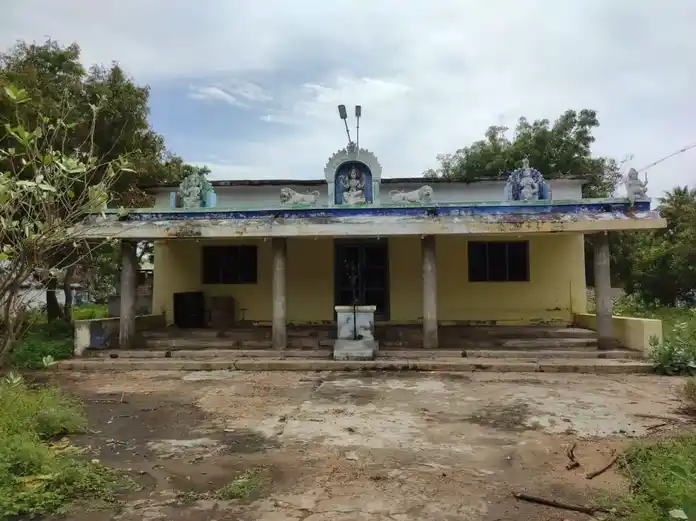 Arulmigu Chellandiyamman Temple, Meettu Marudur, Maruthoor - 639107 அருள்மிகு செல்லாண்டியம்மன் திருக்கோயில், Meettu Marudurmaruthoor, Maruthoor - 639107, Karur - Ancient Temple Architecture and History Image 5