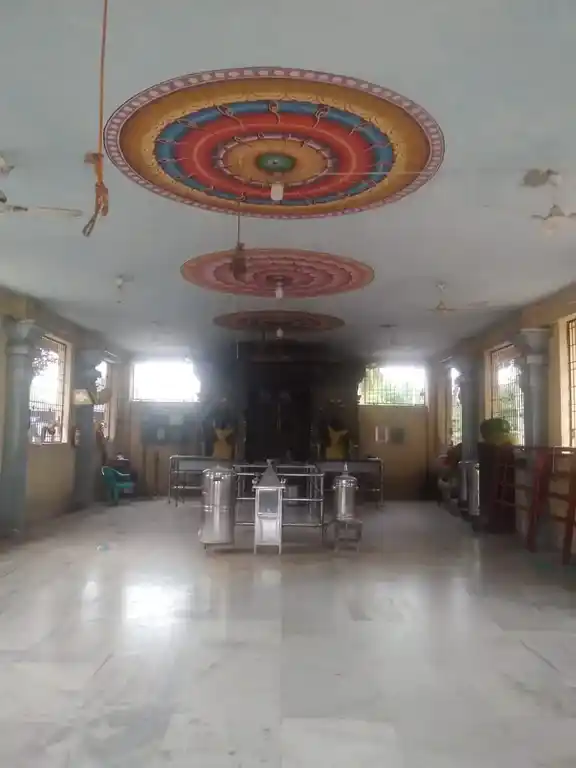 Arulmigu Chelliamman And Muthumariamman Temple, Vettuvakottai - 614614 அருள்மிகு செல்லியம்மன் மற்றும் முத்து மாரியம்மன் திருக்கோயில், Vettuvakottai - 614614, Thanjavur - Ancient Temple Architecture and History Image 5