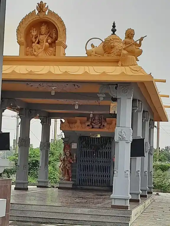 Arulmigu Chelliamman, Chellambigai Temple, Near Railway Station, Athipattu - 631210 அருள்மிகு செல்லியம்மன் என்கிற செல்லாம்பிகை திருக்கோயில், Near Railway Station, Athipattu - 631210, Tiruvallur - Ancient Temple Architecture and History Image 2