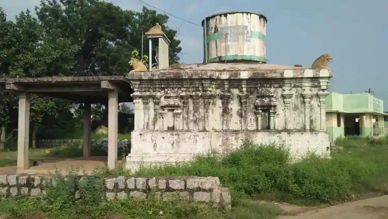 Arulmigu Chelliamman Temple, Backside The Sivan Temple, Vadamadurai - 601103 அருள்மிகு செல்லியம்மன் திருக்கோயில், சிவன் கோயிலுக்கு பின்புறம், வடமதுரை - 601103, Tiruvallur - Ancient Temple Architecture and History Image 4