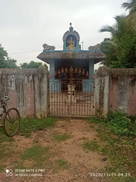 Arulmigu Chelliamman Temple, Centre Of The Village, Vairavankuppam - 601204 அருள்மிகு செல்லியம்மன் திருக்கோயில், Centre Of The Village, Vairavankuppam - 601204, Tiruvallur - Ancient Temple Architecture and History Image 2