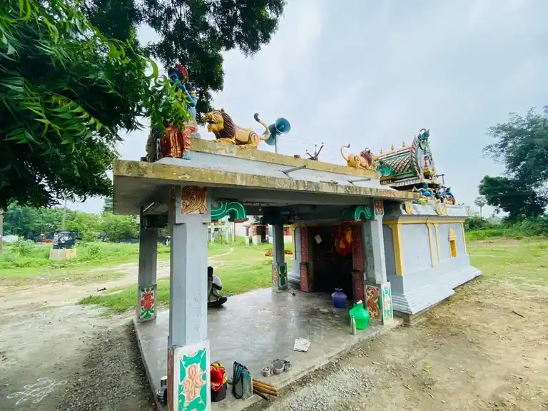 Arulmigu Chelliamman Temple, End Of The Village, Kammarpalayam - 601204 அருள்மிகு செல்லியம்மன் திருக்கோயில், End Of The Village, Kammarpalayam - 601204, Tiruvallur - Ancient Temple Architecture and History Image 5