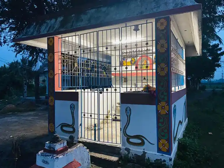 Arulmigu Chelliamman Temple, Near Lake View, Kizhmeni - 601204