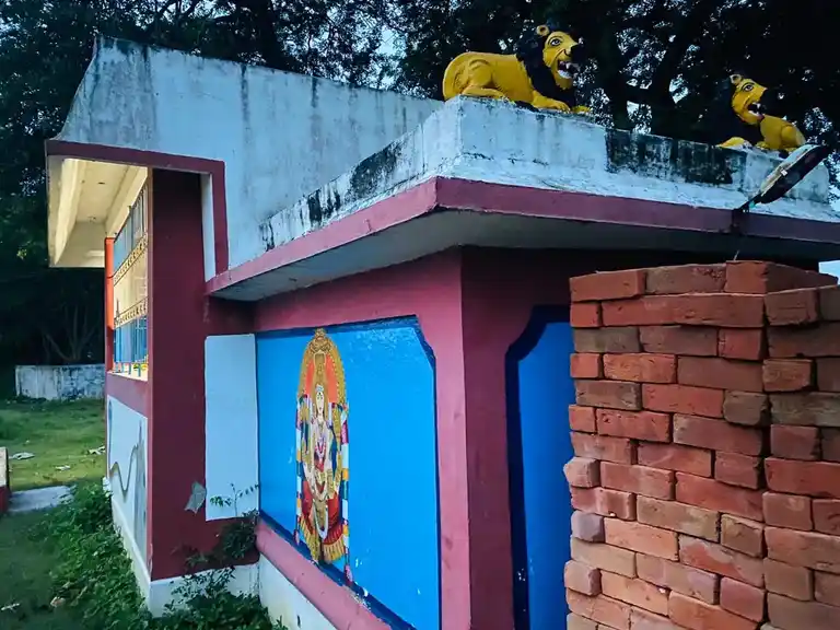 Arulmigu Chelliamman Temple, Near Lake View, Kizhmeni - 601204 அருள்மிகு செல்லியம்மன் திருக்கோயில், Near Lake View, Kizhmeni - 601204, Tiruvallur - Ancient Temple Architecture and History Image 2