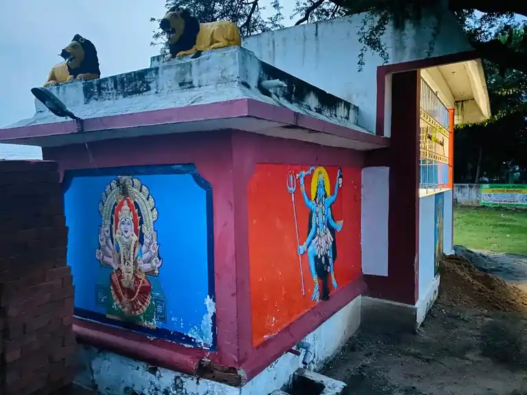 Arulmigu Chelliamman Temple, Near Lake View, Kizhmeni - 601204 அருள்மிகு செல்லியம்மன் திருக்கோயில், Near Lake View, Kizhmeni - 601204, Tiruvallur - Ancient Temple Architecture and History Image 3