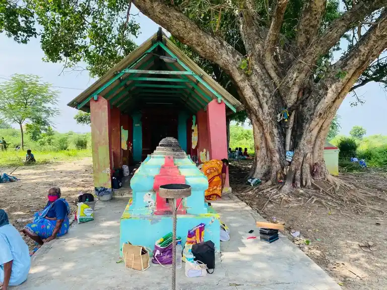 Arulmigu Chelliamman Temple, Near School, Auppampattu - 601204