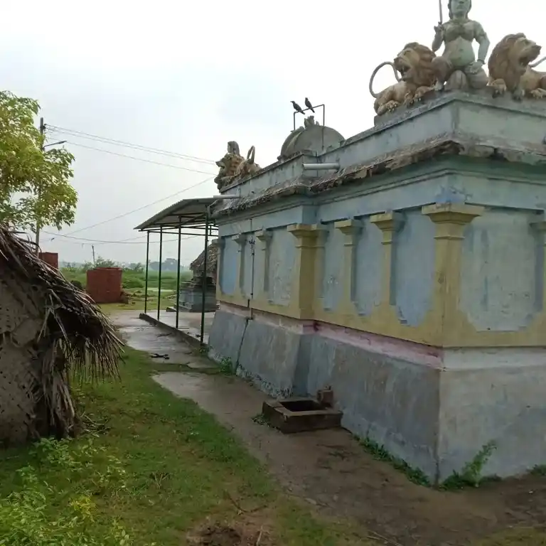 Arulmigu Chelliamman Temple, Near Tank, Mukkarambakkam - 601102 அருள்மிகு செல்லியம் அம்மன் திருக்கோயில், Near Tank, Mukkarambakkam - 601102, Tiruvallur - Ancient Temple Architecture and History Image 3